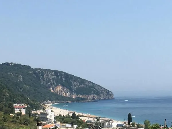 Apartment Serendipity Family Room Dhermi Albania