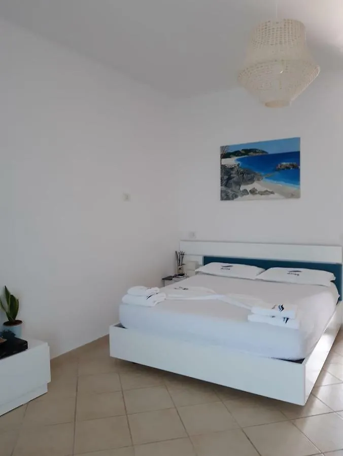 Serendipity Family Room Dhermi